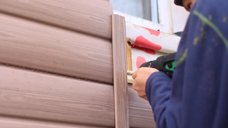 Best Siding Removal and Disposal  in Calverton, MD